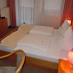 Hotel Lugerhof 2*