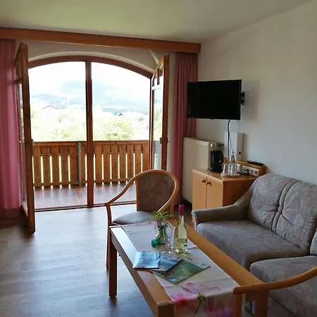 Lugerhof 2*